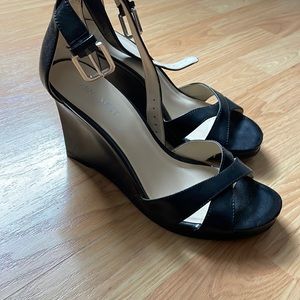 Nine West wedge sandals size 7.5